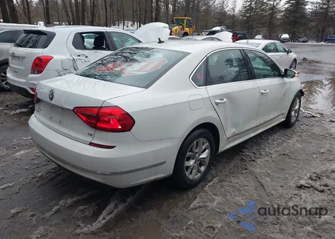 2016 Volkswagen Passat 1.8T S из США, поврежденный, VIN 1VWAT7A32GC009947